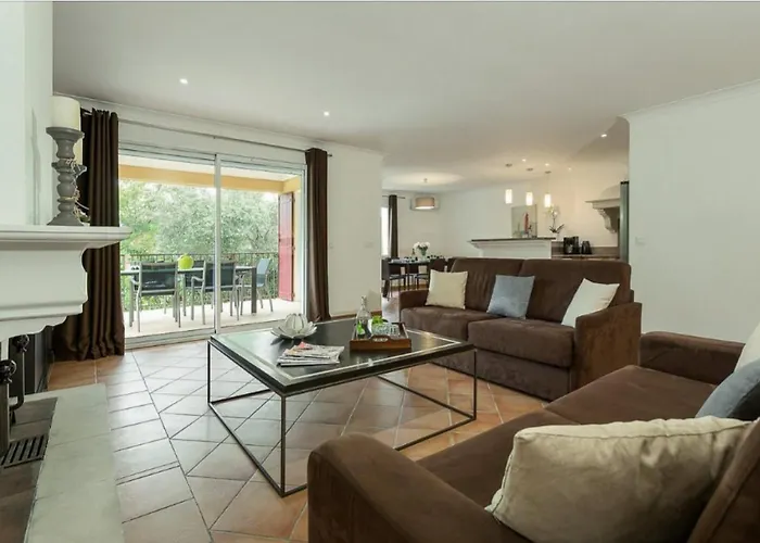 Provencale Avec Piscine Privee 빌라 *