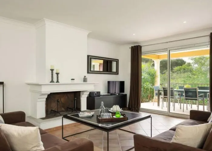 Provencale Avec Piscine Privee 빌라